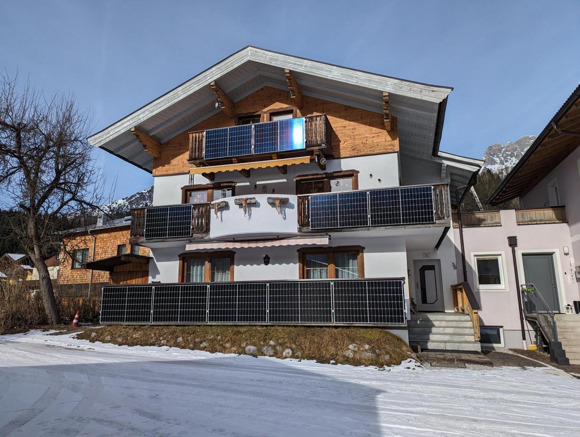Ferienwohnung Rainer Kunterbunt Leogang Exterior photo